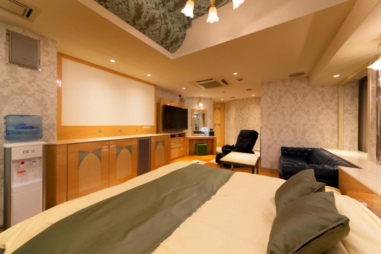 Hotel Luna Ikeda (Adults Only) Exterior photo